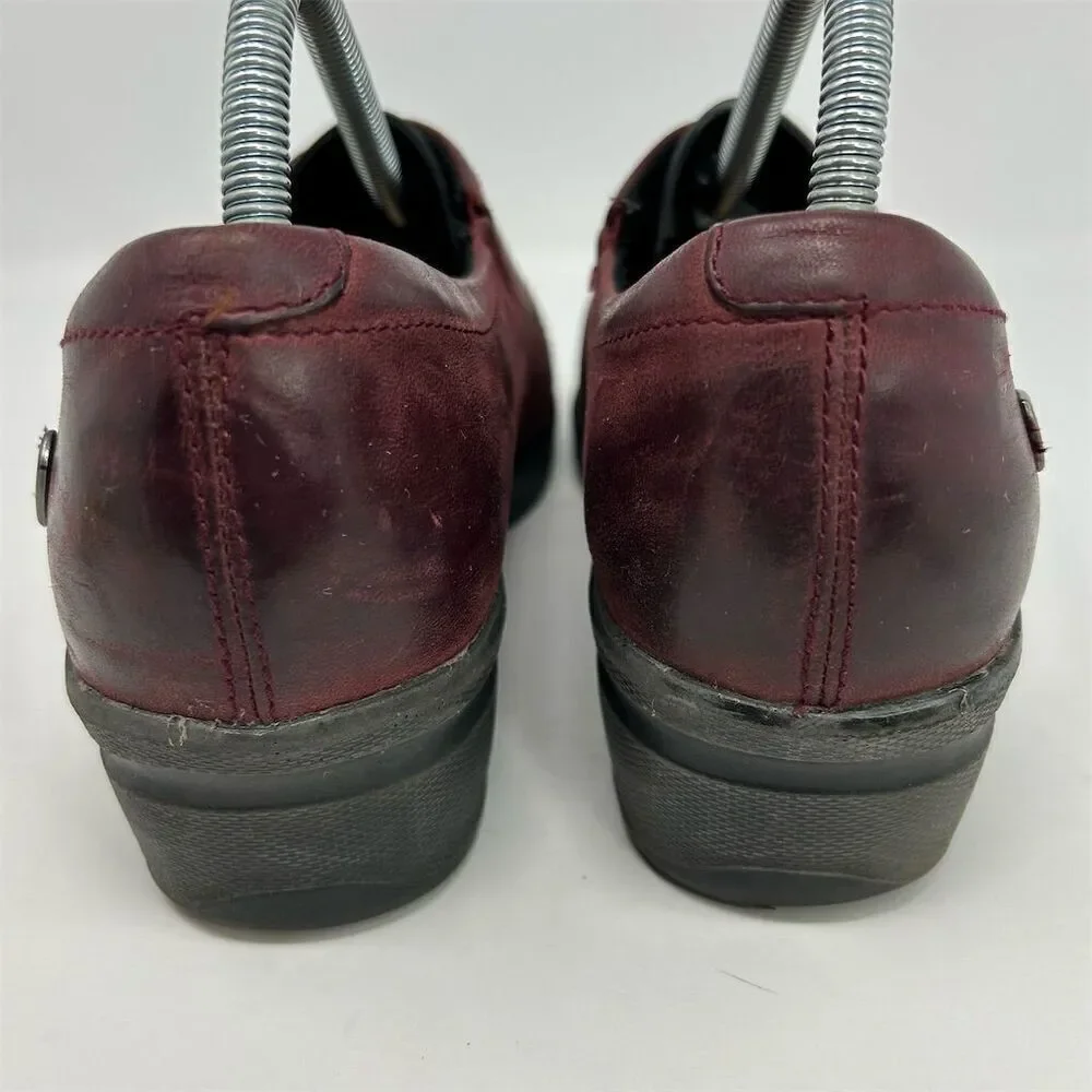 KEEN Women's Red Leather Slip-On Clog Loafers Size 10 Casual Comfort - Picture 8 of 15